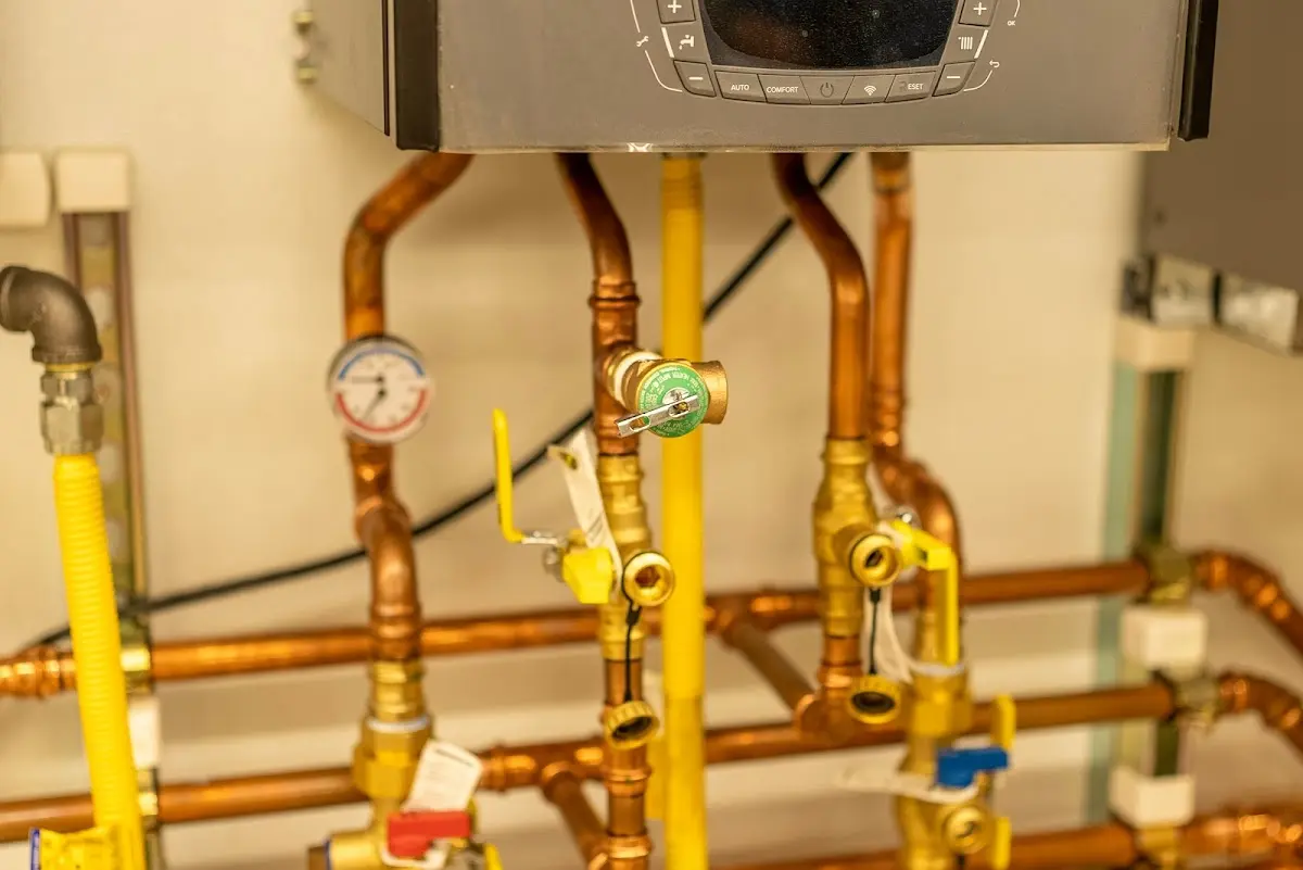 Licensed technician providing Slab Leak Repair for a homeowner in Windermere